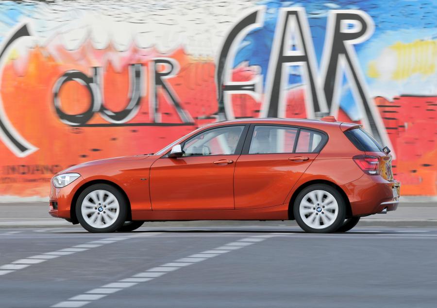  BMW 120d Urban Line 2011 года  (фото 74 из 193)